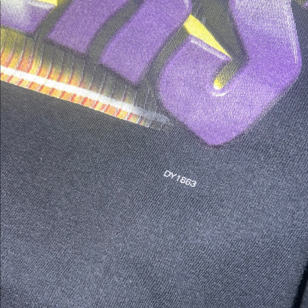 1990’s Los Angeles Lakers “It’s Showtime” T-Shirt - Picture 5 of 16